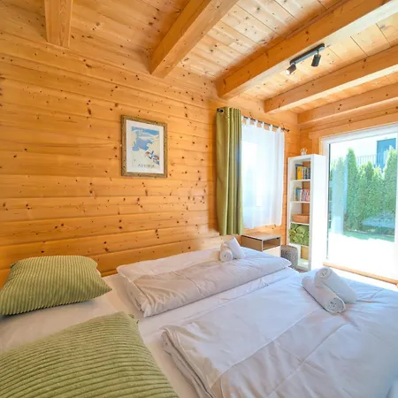 Seven - By Alpen Feriehus *